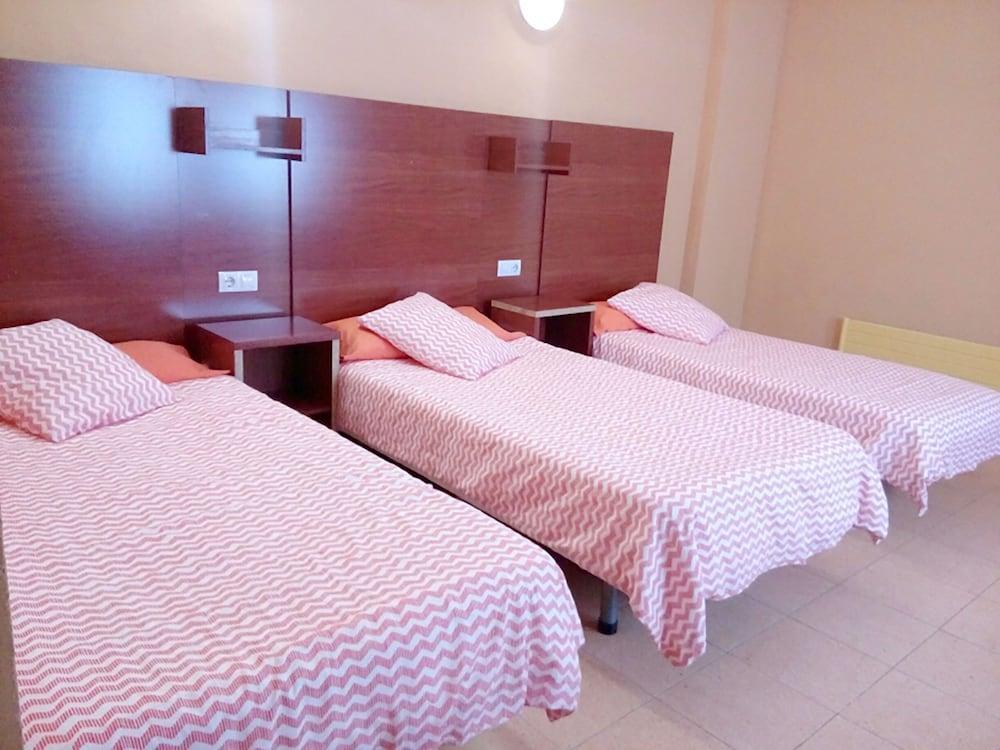 Residencia Albergue Χάκα Εξωτερικό φωτογραφία