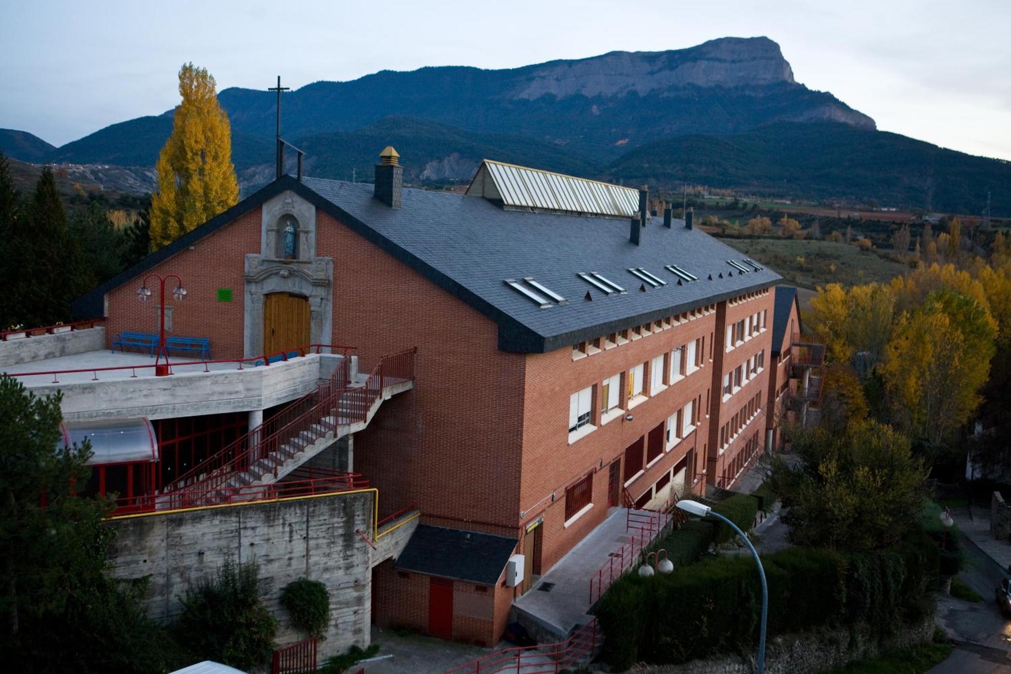 Residencia Albergue Χάκα Εξωτερικό φωτογραφία