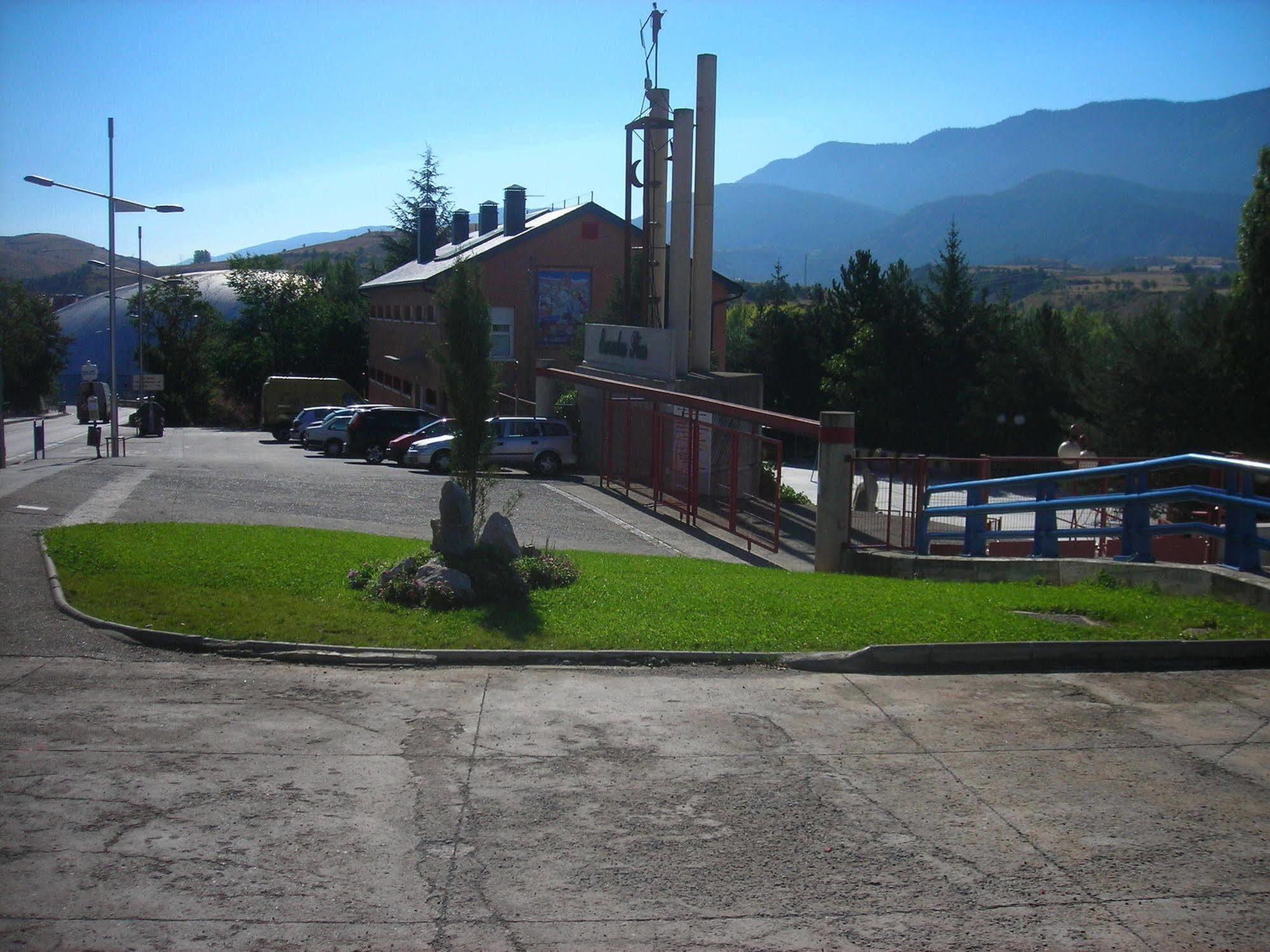 Residencia Albergue Χάκα Εξωτερικό φωτογραφία