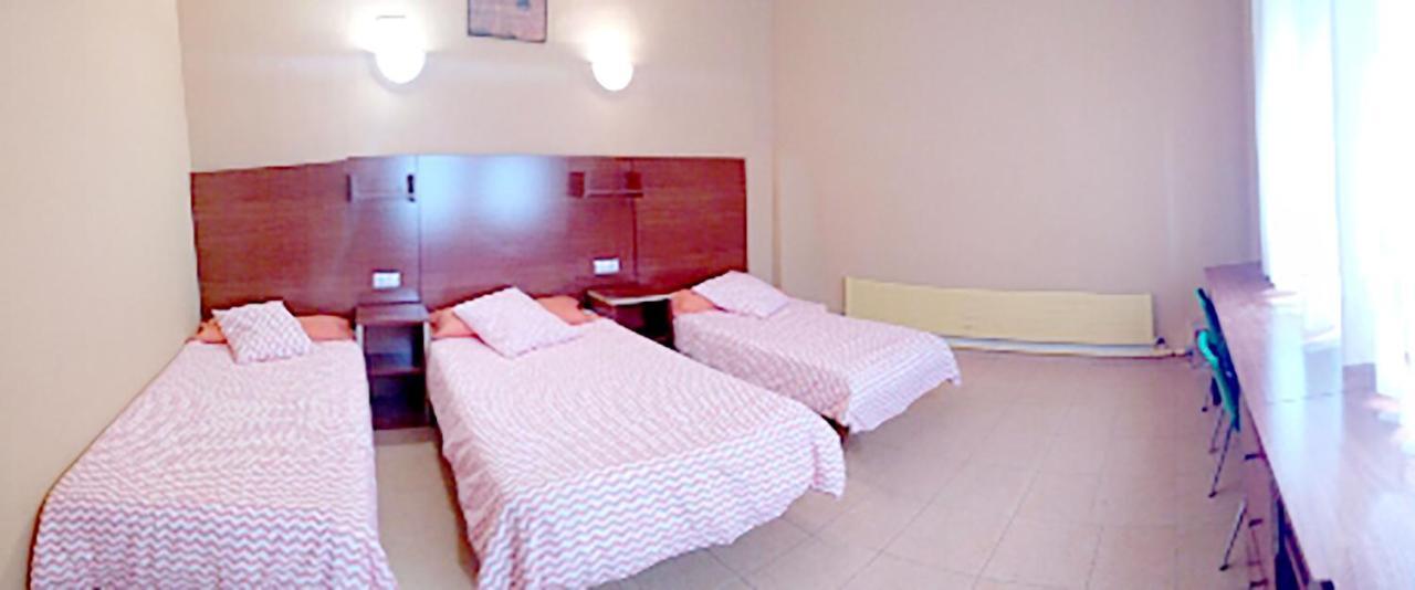 Residencia Albergue Χάκα Εξωτερικό φωτογραφία